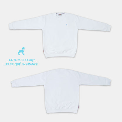 Le Sweat crewneck oversized Base - N1 vu de face et de dos, isolé sur un fond blanc. On peut y voir la coupe dans son ensemble mais aussi la broderie et le tag Bahamut.